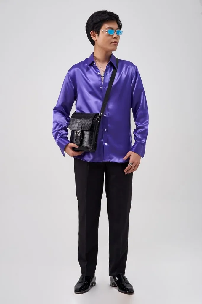 Purple satin jacket with a shoulder bag